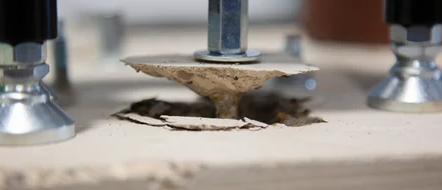Uitvoering van ankertesten op de werf door BETON+ Uitvoering van ankertesten op de werf door BETON+